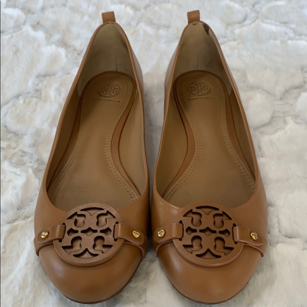 Tory Burch Tan Leather Ballet Flats 10
